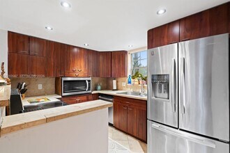 6364 La Costa Dr in Boca Raton, FL - Building Photo - Building Photo