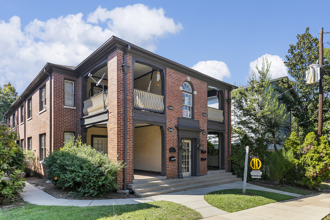 Burlington Flats in Birmingham, AL - Foto de edificio