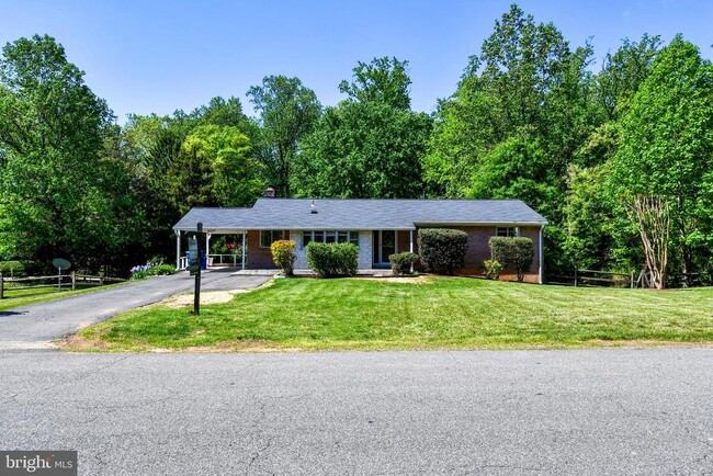 property at 4842 Randolph Dr