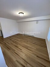 915 N Monticello Ave in Chicago, IL - Foto de edificio - Building Photo