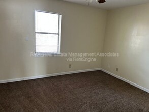 108 Westwind Ct in Griffin, GA - Building Photo - Building Photo