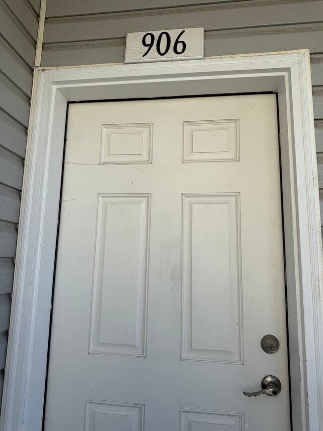 property at 2462 Thunder Mountain Dr
