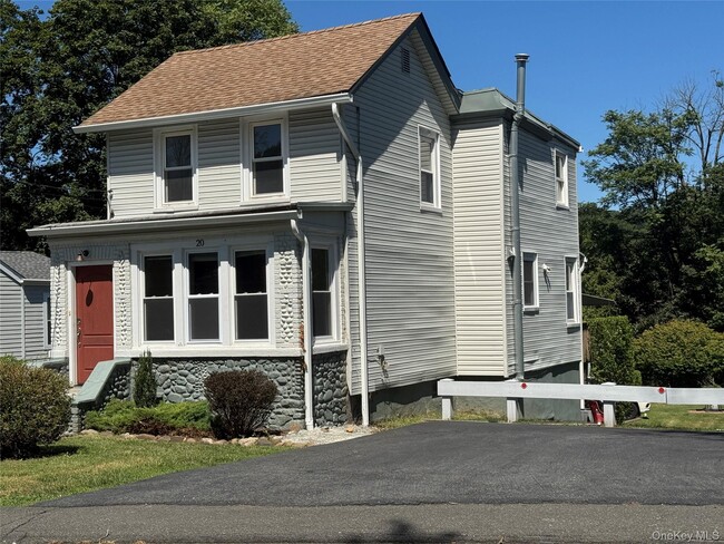 20 Upper Depew Ave in Nyack, NY - Building Photo - Building Photo