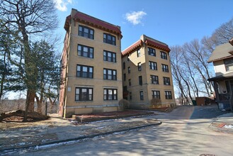 196-198 Bowdoin St in Springfield, MA - Building Photo - Building Photo