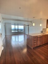 38 N Almaden Blvd in San Jose, CA - Building Photo