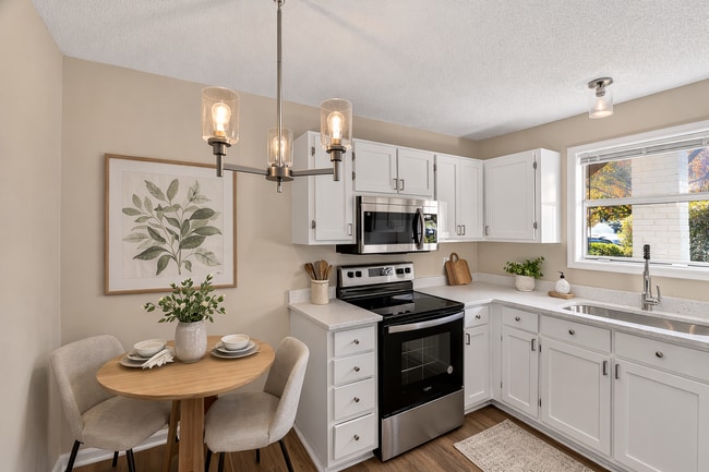 property at 101 Bay Meadow Ct