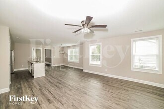 131 Fir Dr in Winston-Salem, NC - Building Photo - Building Photo