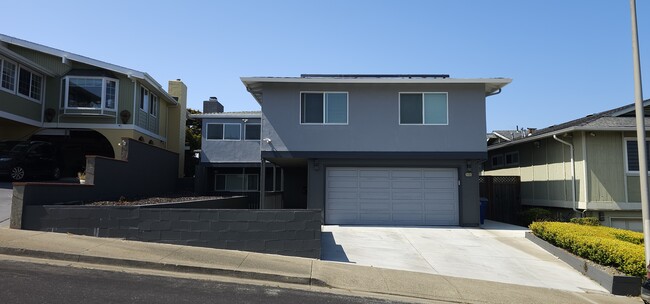property at 2480 Ardee Ln
