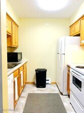 200 Fernwood Rd in Wintersville, OH - Building Photo - Building Photo