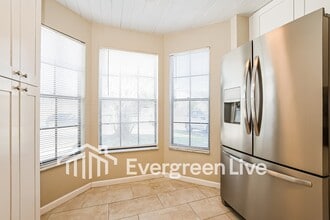 1946 Larkwood Dr in Apopka, FL - Building Photo - Building Photo