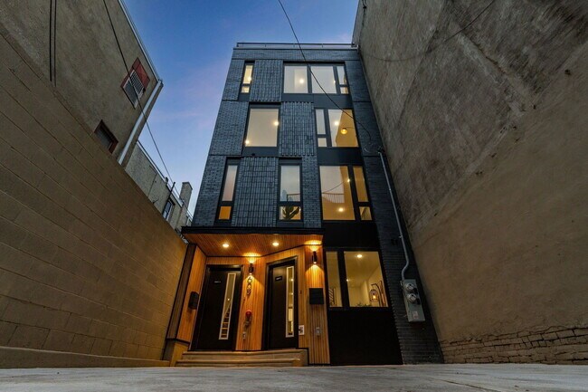 609 S Orianna St in Philadelphia, PA - Building Photo - Building Photo