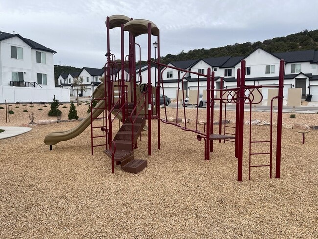 property at 2939 W Lagrand St