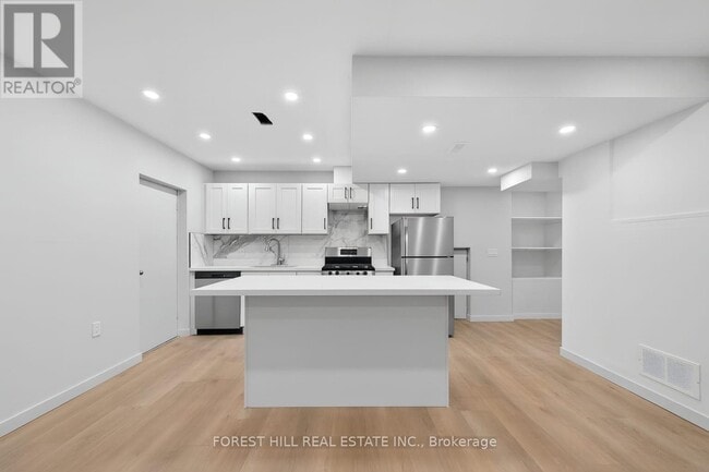 property at 19 Candis Dr