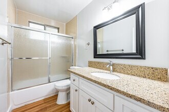 Stonegate Apartments in West Covina, CA - Building Photo - Interior Photo