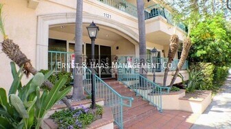 1121 Obispo Ave in Long Beach, CA - Building Photo