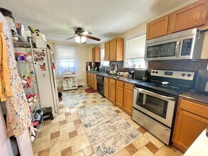 5 Hearn St in Watertown, MA - Building Photo - Building Photo
