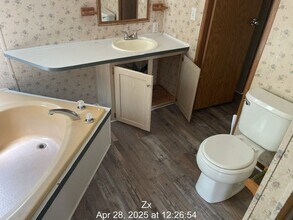 119 Kerry Dr in Satsuma, FL - Building Photo - Building Photo
