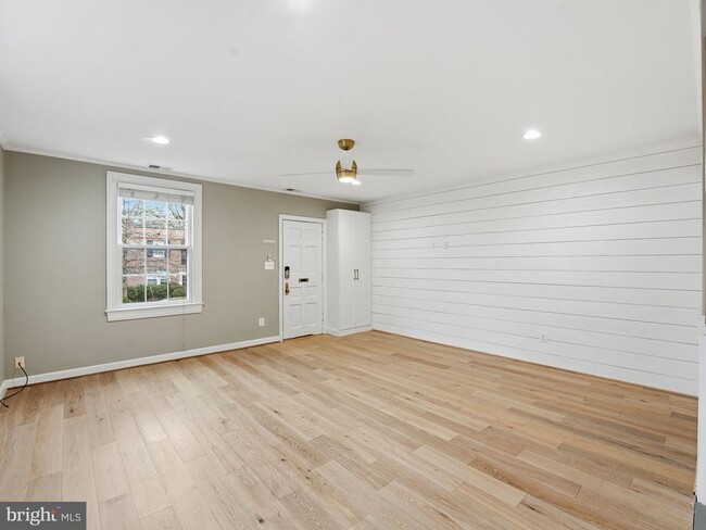 property at 1300 S Cleveland St