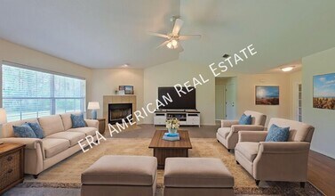 6648 Longview St in Navarre, FL - Building Photo - Building Photo