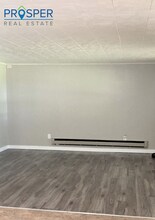 W6018 Feram Rd-Unit -FE6018 - Lower in Princeton, WI - Building Photo - Building Photo