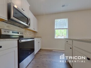 249 Creekview Wy in Dallas, GA - Building Photo - Building Photo