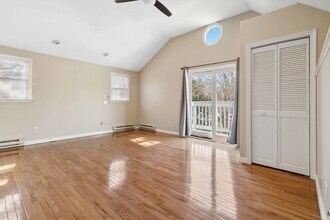 247 Parkerville Rd in Southborough, MA - Building Photo - Building Photo