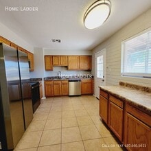 1192 E Rodeo Rd in Casa Grande, AZ - Building Photo - Building Photo