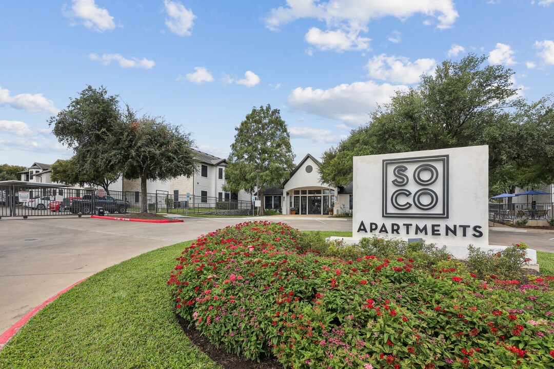 SoCo Apartments in Austin, TX - Foto de edificio