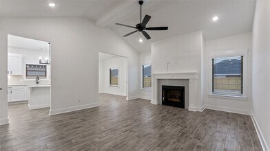 123 N Banner Ave in Farmington, AR - Building Photo - Building Photo