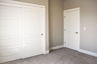 2369 Delle Celle Dr in Richland, WA - Building Photo - Building Photo