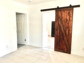 1216 E Parker St in Lakeland, FL - Building Photo - Building Photo