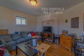 364 Highland Ave, Unit #1 in Somerville, MA - Foto de edificio - Building Photo