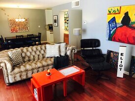 970 Palm Avenue, Unit 107 in West Hollywood, CA - Building Photo