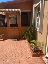 441 NW 14th Way in Fort Lauderdale, FL - Building Photo - Building Photo