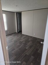 526 Royal Tern Dr in Micco, FL - Building Photo - Building Photo