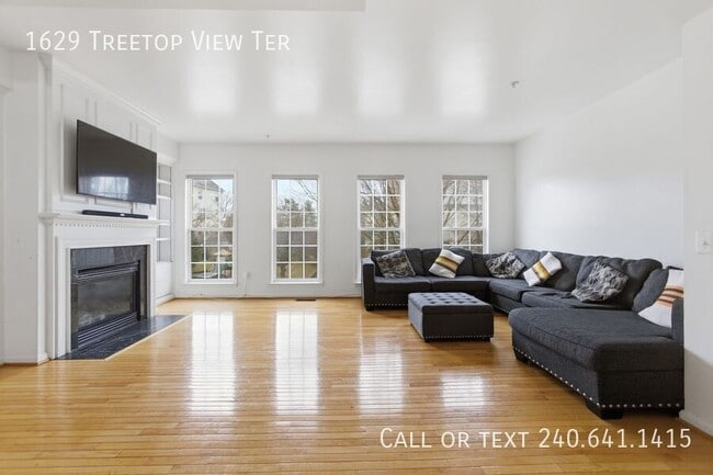 1629 Treetop View Terrace in Silver Spring, MD - Building Photo - Building Photo