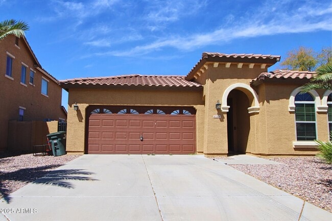 property at 1554 E Prickly Pear Pl