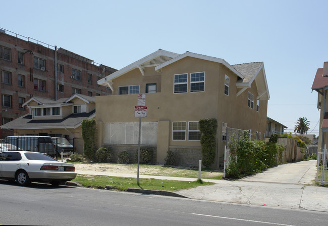 155 N Normandie Ave in Los Angeles, CA - Building Photo - Building Photo