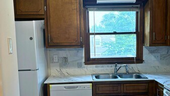 905 Park Pl NE in Conyers, GA - Building Photo