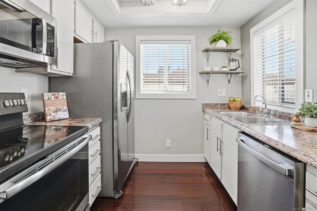 757 Eastshore Terrace in Chula Vista, CA - Building Photo - Building Photo