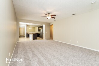 3874 Chasing Falls Rd in Orange Park, FL - Building Photo - Building Photo