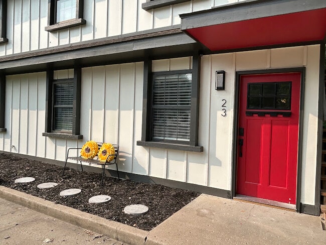 23 Cherry St, Unit 23 in Liberty, MO - Building Photo - Building Photo