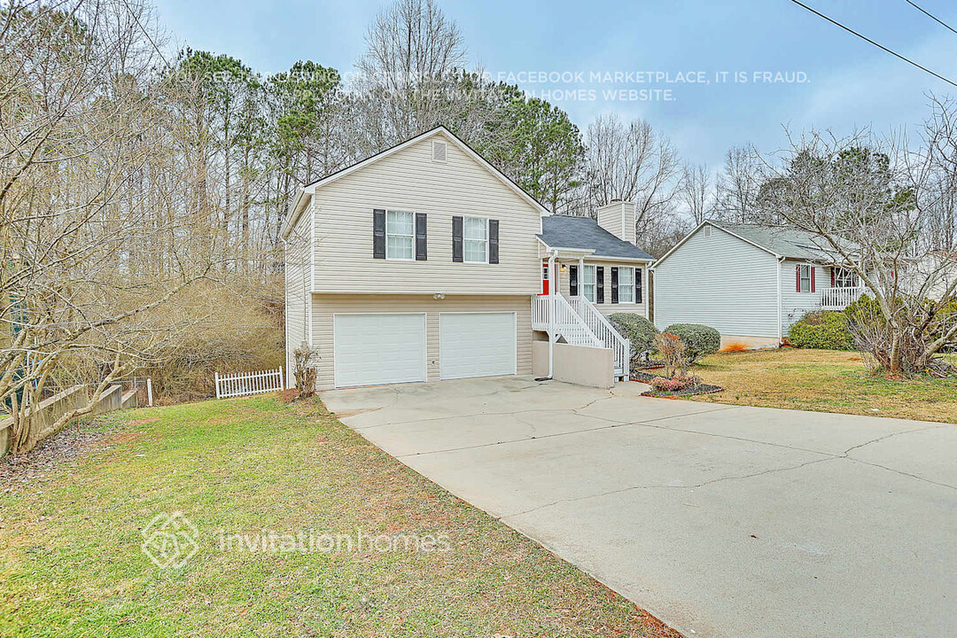 169 Villa Rosa Way in Temple, GA - Building Photo