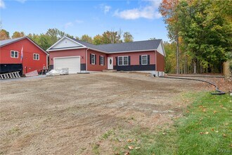 25 Zahler Tract in Sandy Creek, NY - Building Photo - Building Photo