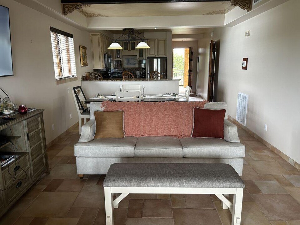 935 Beachview Dr in St. Simons Island, GA - Foto de edificio