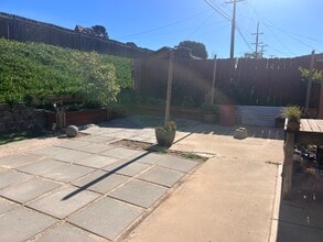 3940 Silver Leaf Dr, Unit House in Santa Maria, CA - Foto de edificio - Building Photo