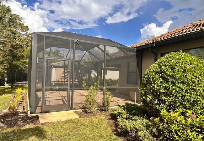 11878 Bourke Pl in Ft. Myers, FL - Foto de edificio - Building Photo