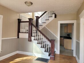 1314 Oak St in Kalamazoo, MI - Building Photo - Building Photo