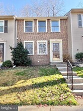 8263 Burning Forest Ct in Springfield, VA - Building Photo - Building Photo