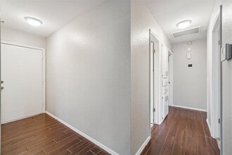 1408 SE 8th St in Moore, OK - Building Photo - Building Photo